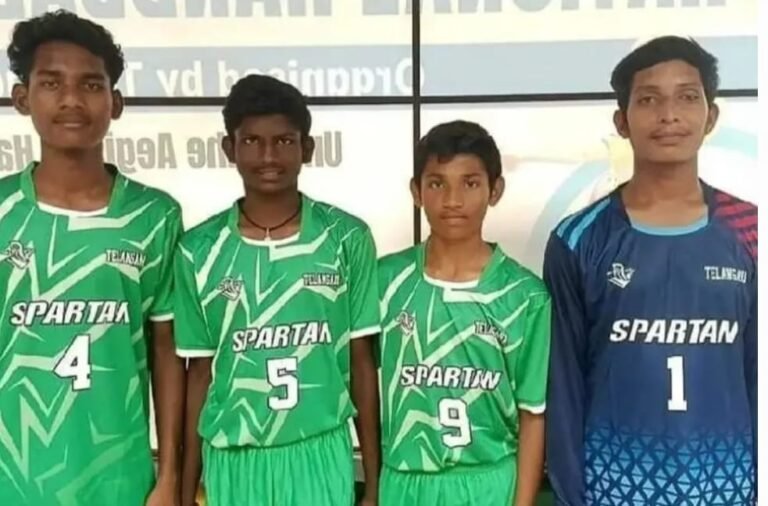 హ్యాండ్ బాల్ జాతీయస్థాయి క్రీడలకు ఎంపికైన క్రీడాకారులు