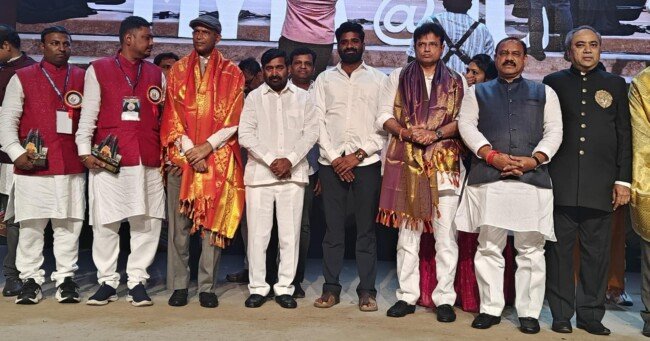 మలేషియాలో మైటా దశాబ్ది వేడుకల్లో పాల్గొన్న రవీందర్ యాదవ్