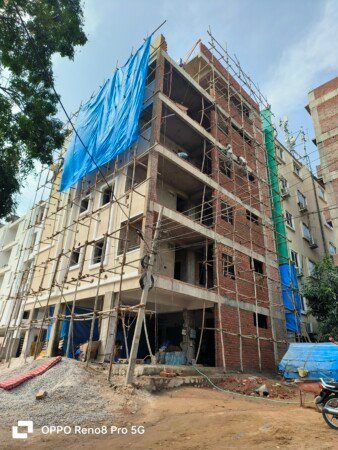 రెవెన్యూ, జిహెచ్ఎంసి అధికారుల అండదండలతో ప్రభుత్వ భూములను వదలని అక్రమార్కులు