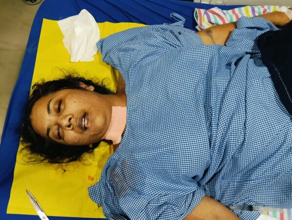 భర్త వేధింపులు తట్టుకోలేక భార్య ఆత్మహత్య