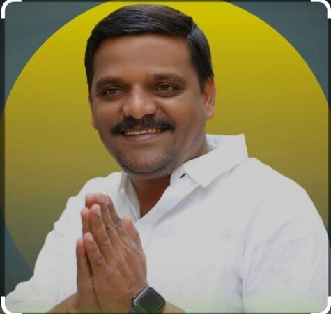 ఘనంగా తీన్మార్ మల్లన్న జన్మదిన వేడుకలు – గర్భిణీ స్త్రీలకు పండ్లు పంపిణీ చేసిన తీన్మార్ మల్లన్న టీమ్ సభ్యులు!